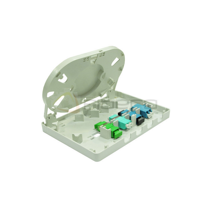 Gniazdo światłowodowe BKT FTTH naścienne plastikowe białe 4xSC simplex 150x109x30 mm